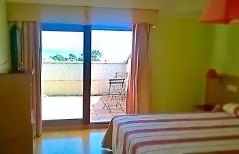 Hotel apartamentowy Compejo Raeiros O Grove, S Vicente Do Mar 3*